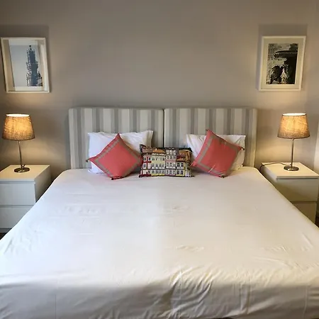 Be Clerigos Apartament Porto