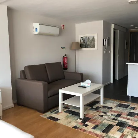 Be Clerigos Apartament